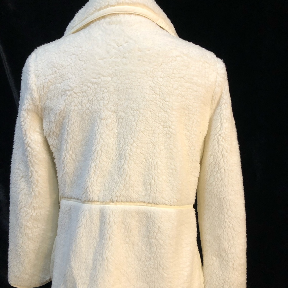 T By Talbots Cream Colored Sherpa Zip Up Jacket S… - image 2